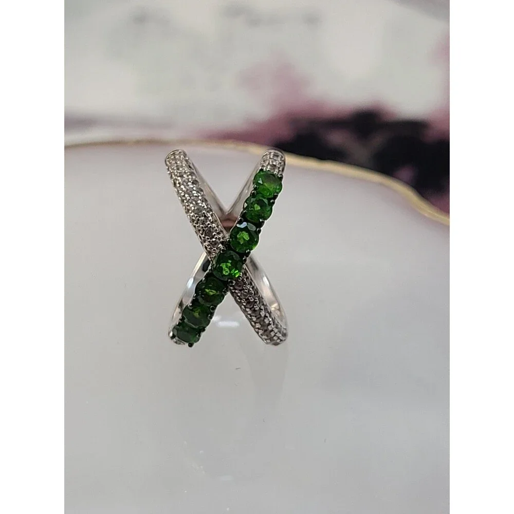 925 Sterling Silver Green CZ Crossover Ring Size 5 Pave Band Fine Jewelry